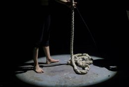 Porast broja samoubojstava među mladima i starijima