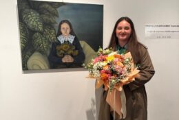 U Galeriji Slava Raškaj otvorena izložba dvadeset mladih slikarica: otkupna nagrada pripala Vivien Knežević za „Suncokrete“